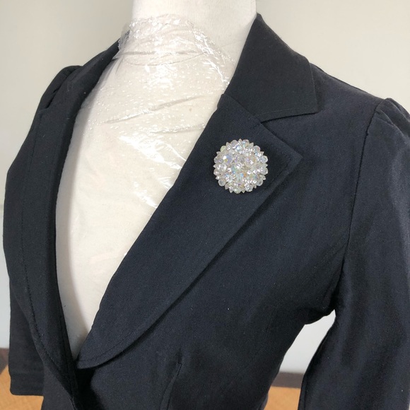 Jewelry - Vintage Aurora Borealis Crystal Broach 3D Large